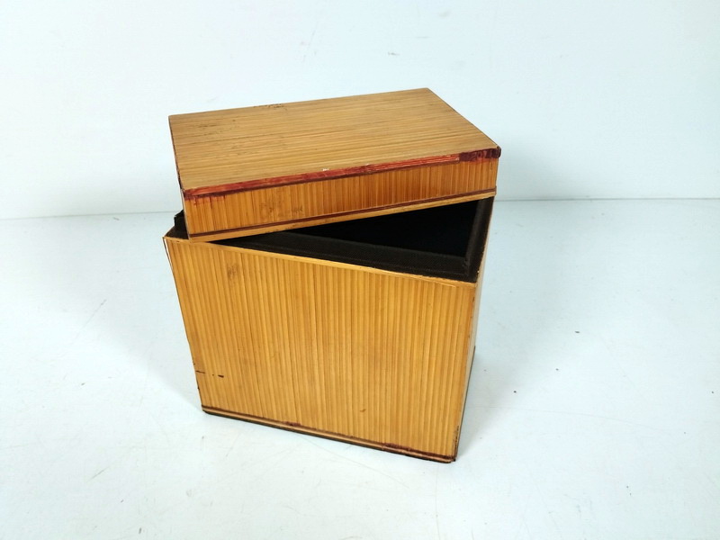 caja deco bambu china asia 15x15x9_5 1u